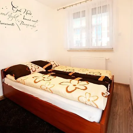 Golden Sun Apartament Bursztynowy 5 Lejlighed *